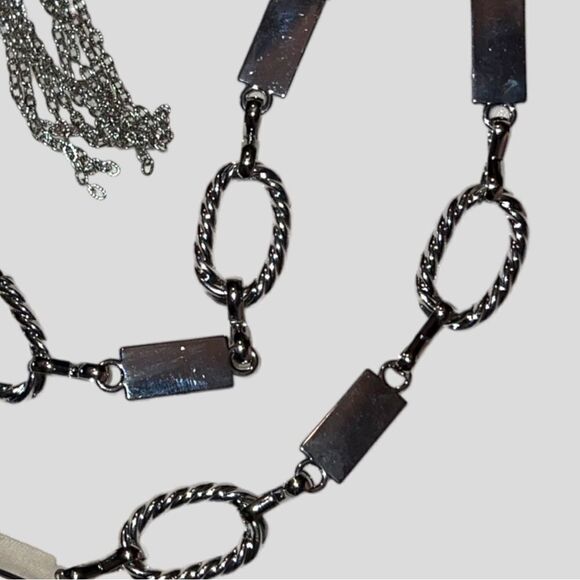 Apt9 shiny silver stylish chain belt with silver metal tassel! NWT - Picture 4 of 9